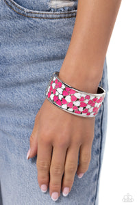 Bracelet Hinged,Hearts,Pink,Valentine's Day,White,Penchant for Patterns Pink ✧ Hinged Heart Bracelet