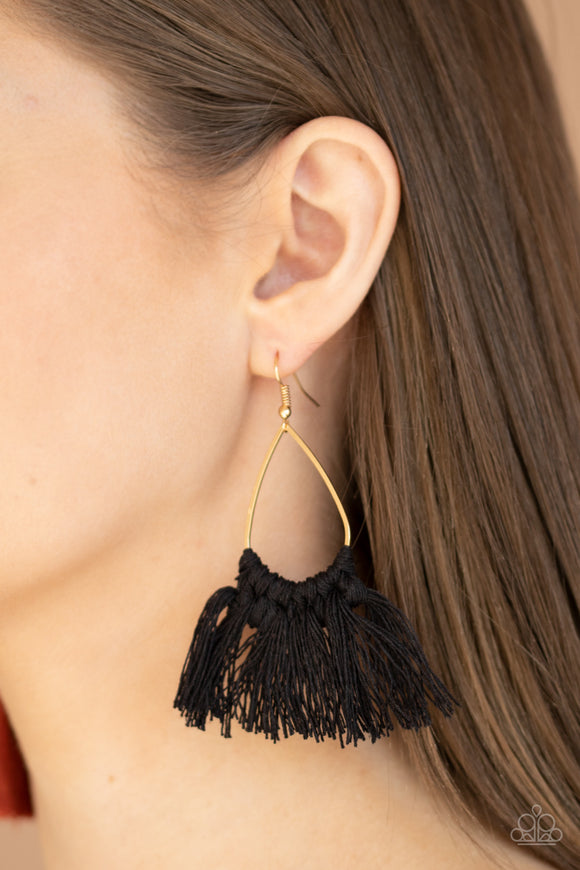 Tassel Treat Black ✧ Tassel Earrings Earrings