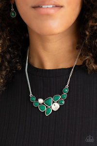 Green,Necklace Short,Breathtaking Brilliance Green ✧ Necklace