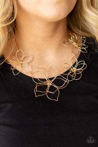 Gold,Necklace Short,Flower Garden Fashionista Gold ✨ Necklace