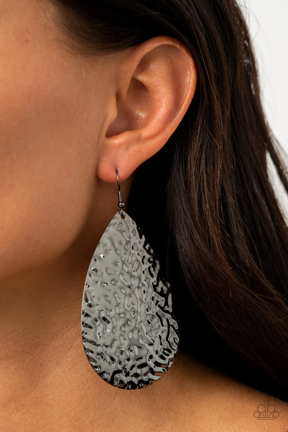 Metallic Mirrors Black ✧ Earrings Earrings