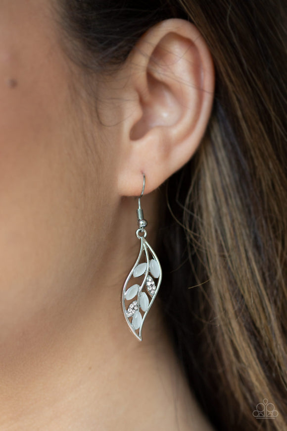 Sparkling Stems White ✧ Earrings Earrings