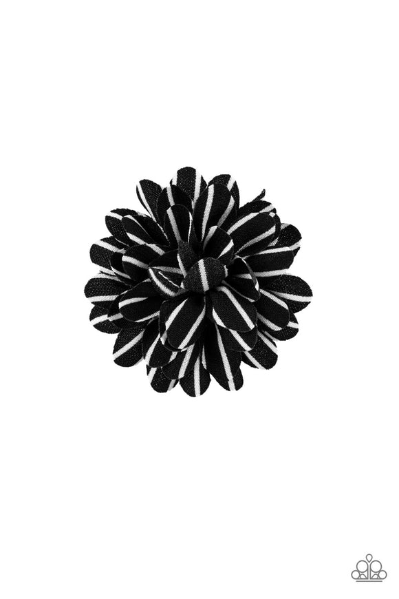 Darling Duo Black ✧ Blossom Hair Clip Blossom Hair Clip Accessory