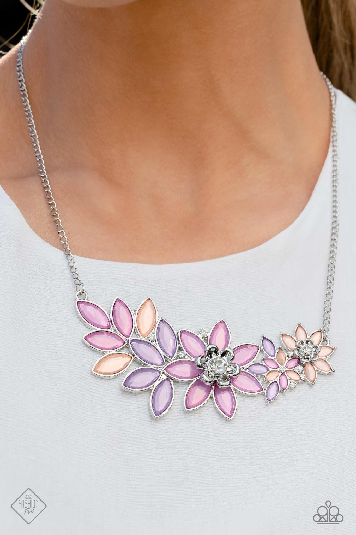 Dreamy Decorum - Multi Necklace – Erin's $5 Splurge