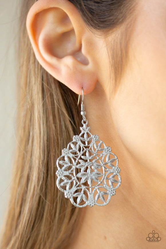 Garden Party Princess White ✧ Earrings Earrings