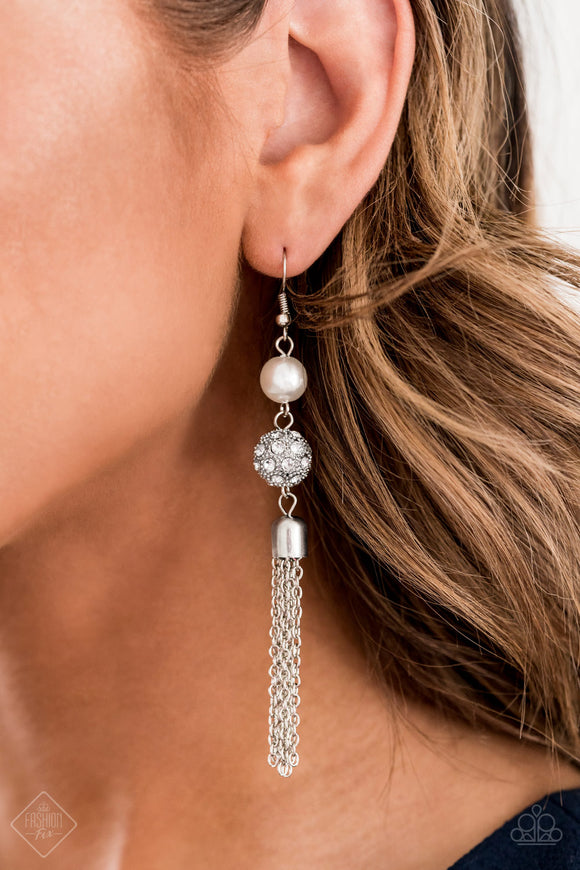 Going DIOR to DIOR White ✧ Earrings Fashion Fix Earrings