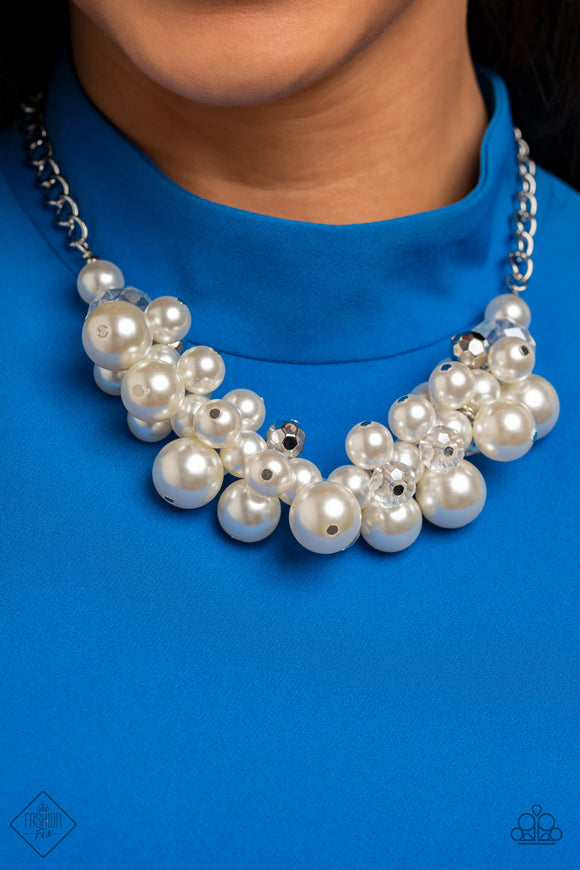 Romantically Reminiscent White ✧ Necklace Fashion Fix