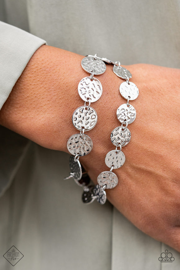 Rooted To The SPOTLIGHT Silver ✧ Bracelet Fashion Fix
